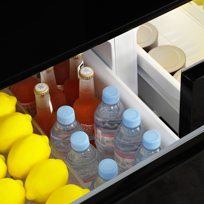 Rango de temperatura 3-12 LG Refrigerador de mesa con refrigerador de carne y conservación de vino