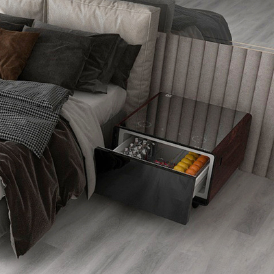 2024 Muebles multifunción de mesa de café inteligente con mini nevera y carga inalámbrica