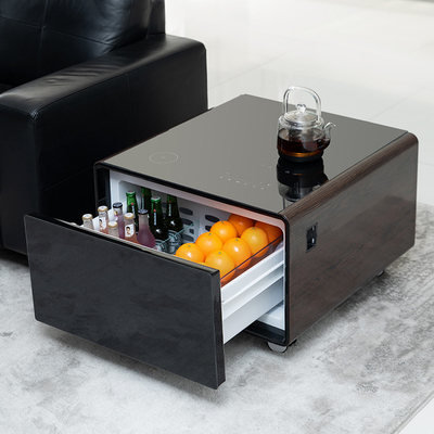 Característica de carga inalámbrica en mini gabinetes refrigerados para electrodomésticos pequeños